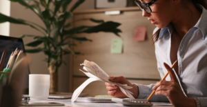 As penalidades que vão pesar no bolso de quem não destacar IBS e CBS em 2026